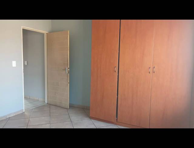 2 BEDROOM APARTMENT FOR SALE IN SONNEVELD